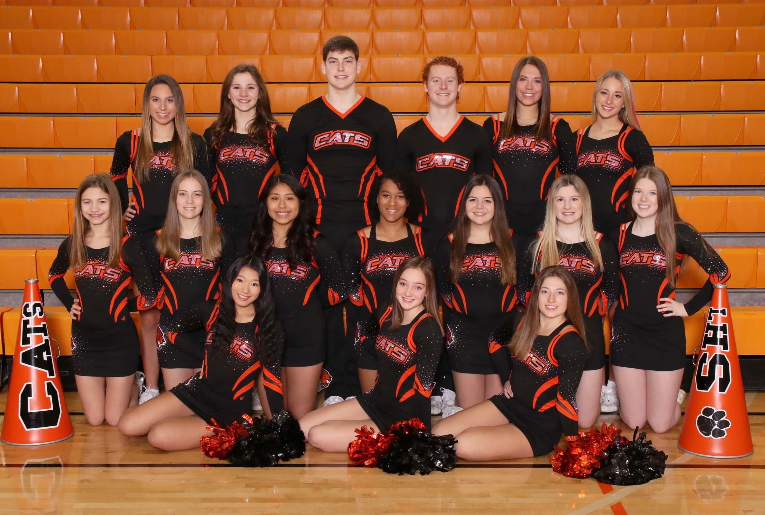 Varsity Cheer Team Photo Fall 2019
